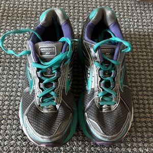 Brooks Women's Defyance 9 Shoes